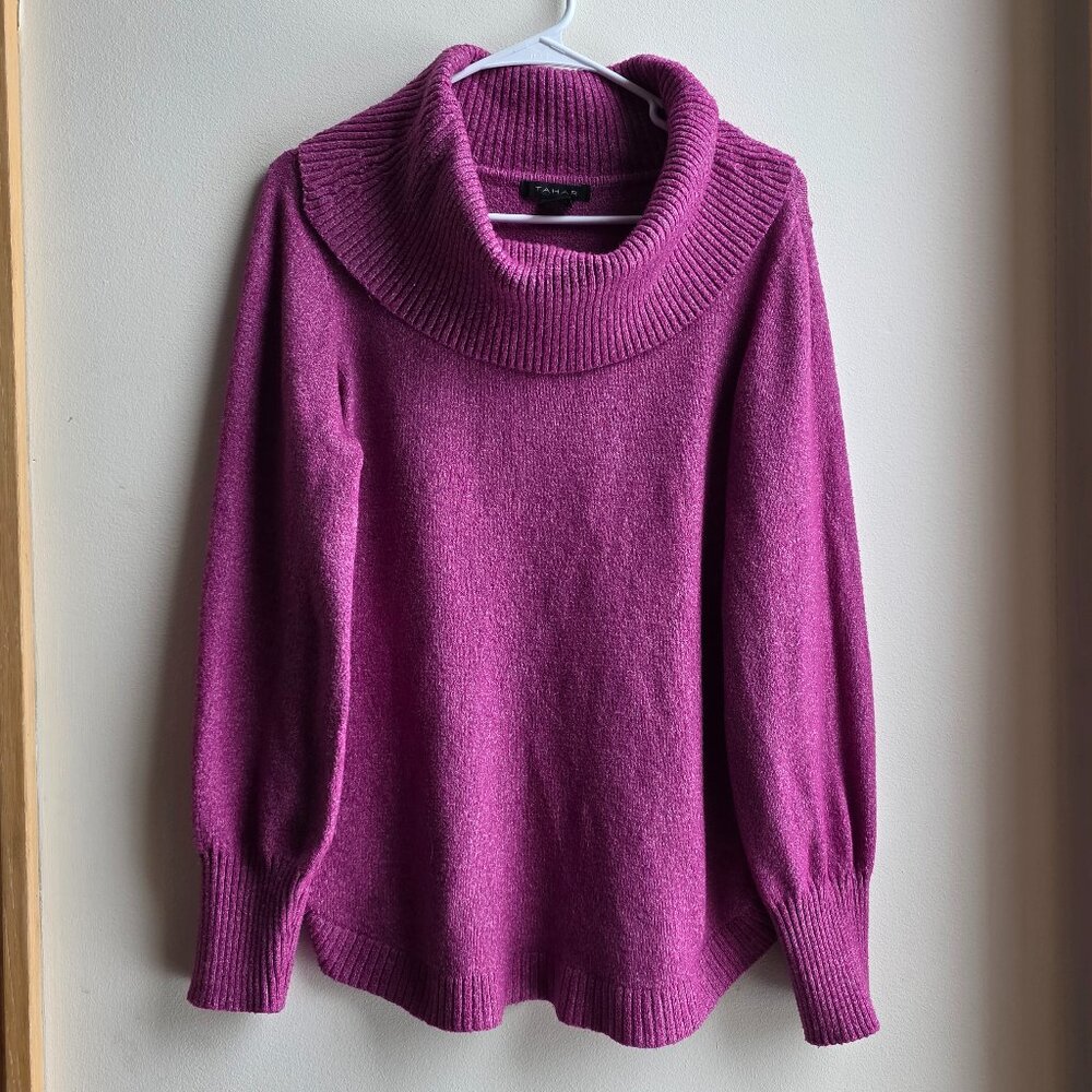 Tahari Purple Cowl Neck Sweater Size Medium